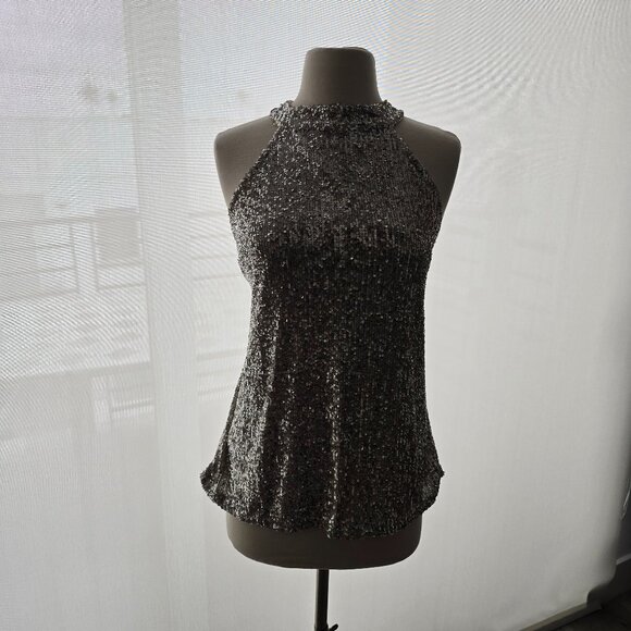 Cable and Gauge Metallic Halter Top - Picture 3 of 7